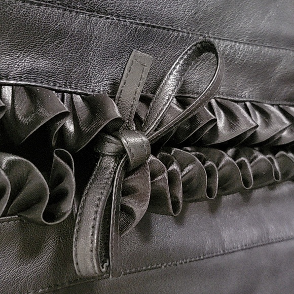 ST. JOHN COLLECTION BY MARIE GRAY Leather Jacket with Satin Ruffled Edges Sz 14 - Picture 7 of 16